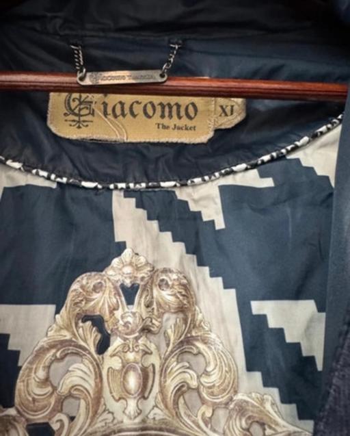 Buy & Sell Charlton South East London - Photos for Winter jacket with hoodie