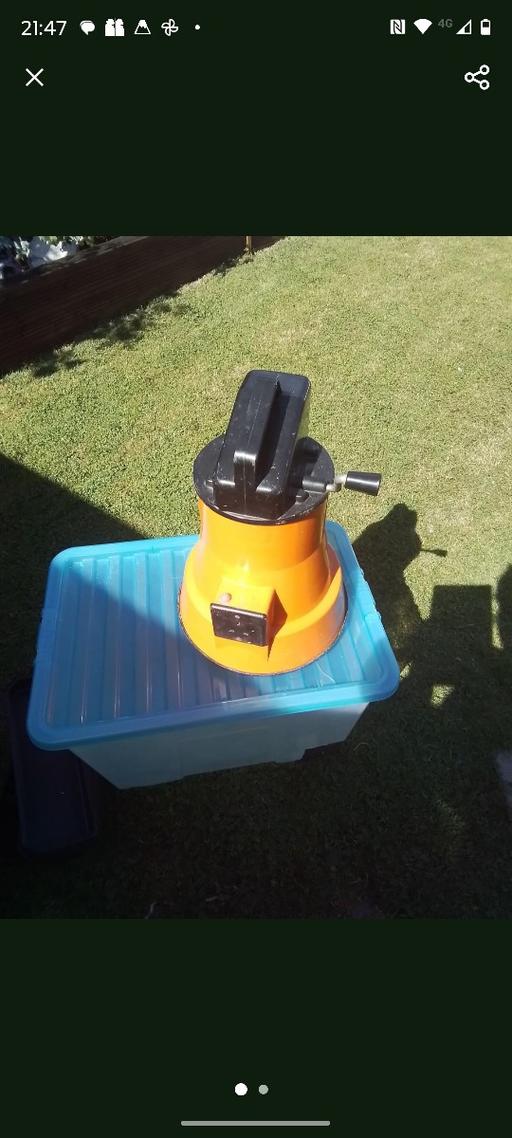 Buy & Sell Allhallows Medway - Kent - Photos for 3 extension leads