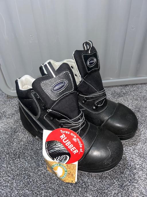 Buy & Sell Mangersta Eilean Siar - Photos for Brand-new safety shoes