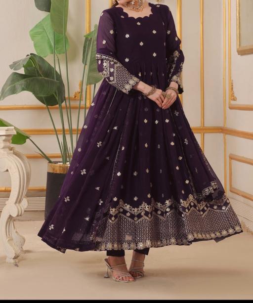 Buy & Sell Barking Barking and Dagenham - Photos for Beautiful 3 piece maxi