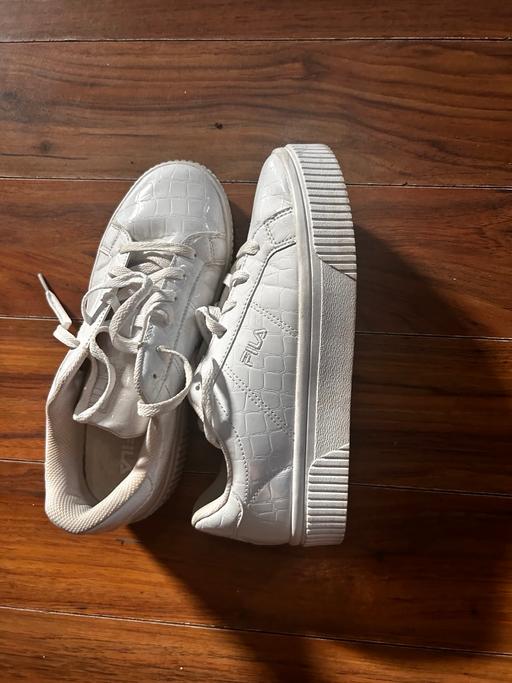 Buy & Sell Upper Holloway North London - Photos for Fila trainers