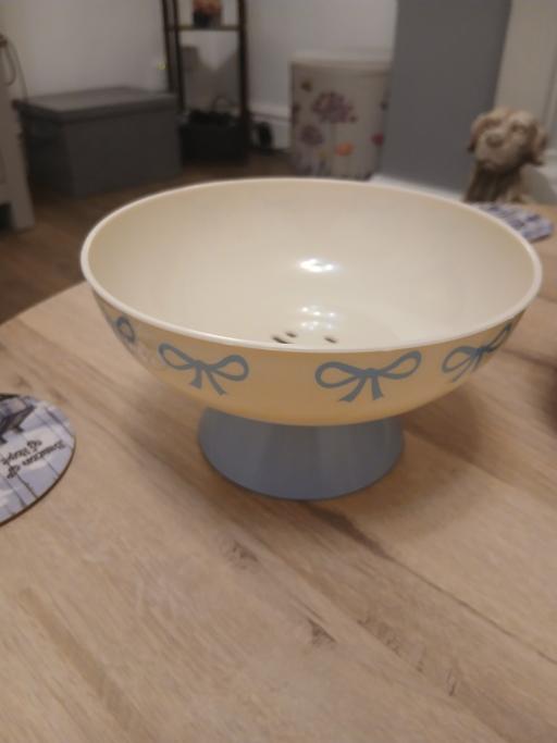 Buy & Sell Bradley Fold Trading Estate Bury - Photos for Pic1&2 Fruit Sieve Good Con