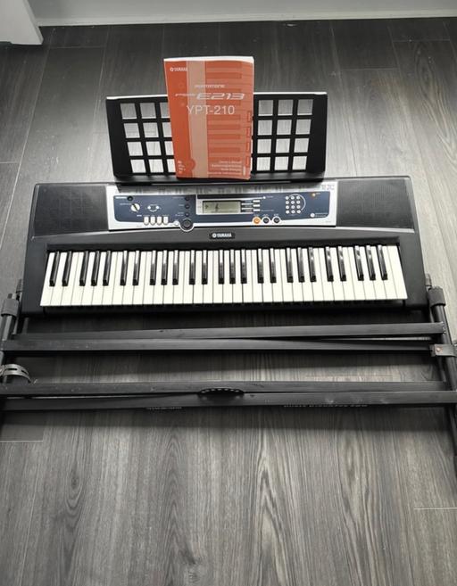 Buy & Sell Moorfields Liverpool - Photos for Yamaha keyboard with stand