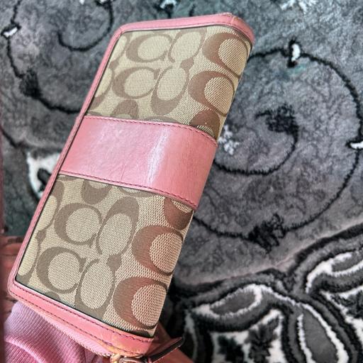 Buy & Sell Bloxwich Walsall - Photos for Authentic coach purse pink and tan