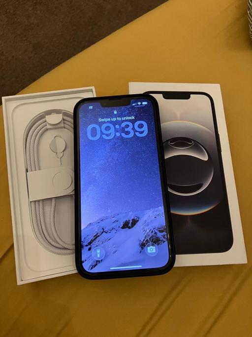 Buy & Sell Goodmayes East London - Photos for iPhone 16e 128gb