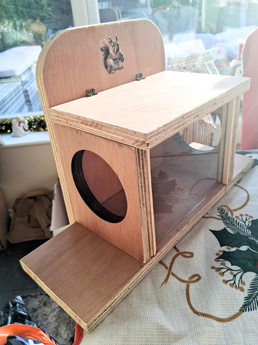Buy & Sell Netherton Dudley - Photos for delux chunky squirel feeder