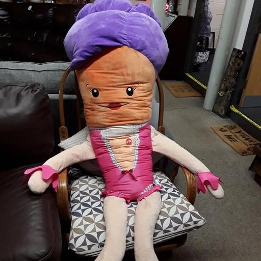 Buy & Sell Saint Pauls Trading Estate Tameside - Photos for Giant Aldi Kevin the Carrot's wife