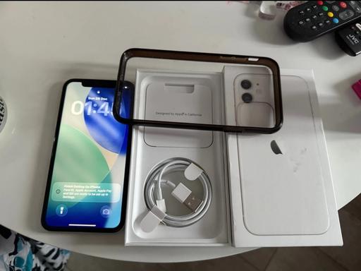 Buy & Sell Shard End Birmingham - Photos for iPhone 11 64gb in white unlocked