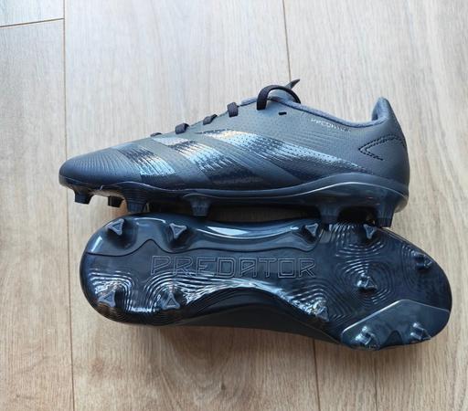 Buy & Sell Wainscott Medway - Kent - Photos for Adidas predator Junior football boots