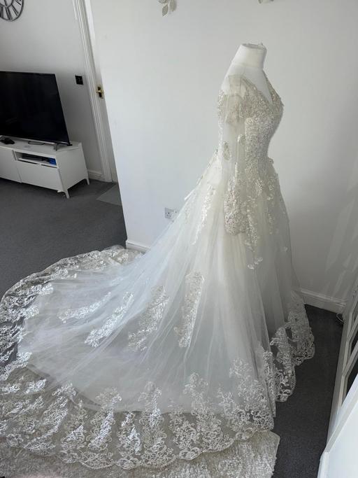 Buy & Sell Shirley South East London - Photos for Elegant Ivory Layered Lace wedding dress 