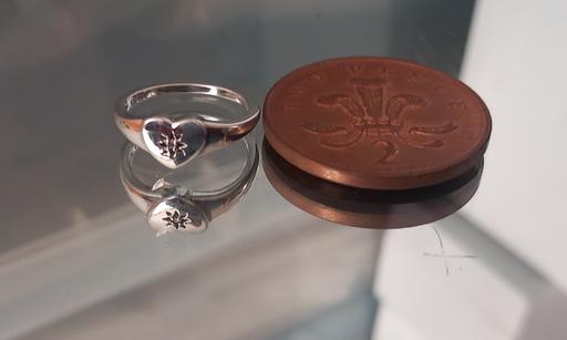 Buy & Sell Thatto Heath Saint Helens - Photos for sterling silver child's diamond ring
