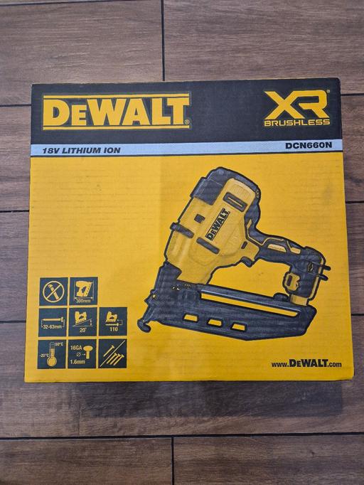 Buy & Sell Yew Tree Estate Sandwell - Photos for DeWalt DCN660 18V XR 2nd Fix Nail Gun