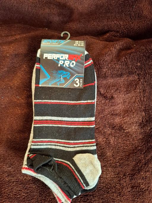 Buy & Sell Woodsetton Dudley - Photos for TRAINER SOCKS