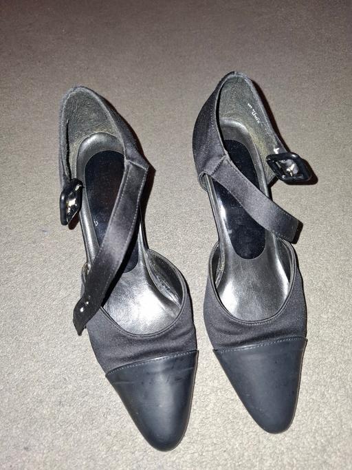 Buy & Sell Dodworth Barnsley - Photos for shoes size 3