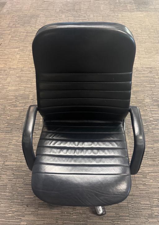 Buy & Sell Plumstead South East London - Photos for Leather office chair