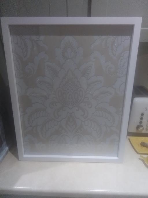 Buy & Sell Sutton Coldfield Birmingham - Photos for B/M WHITE FRAME WITH PICTURE