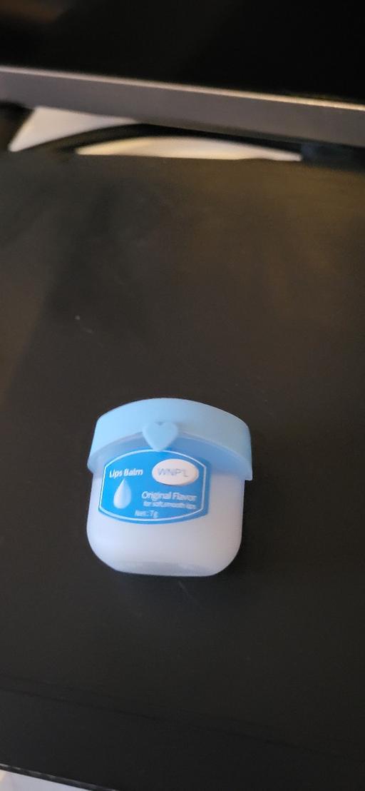 Buy & Sell Radcliffe Bury - Photos for lip balm new