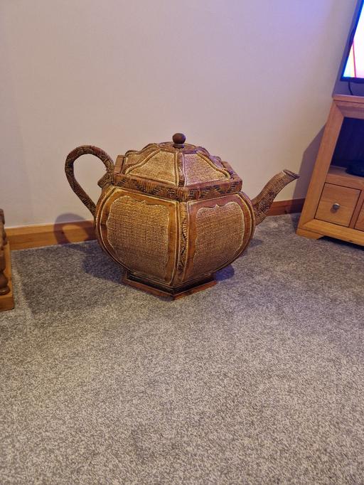Buy & Sell Moseley Village Wolverhampton - Photos for Wooden Teapot Shaped Storage Box