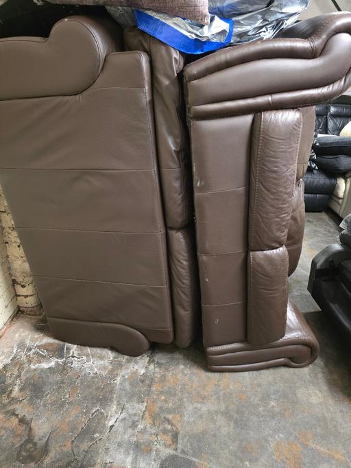 Buy & Sell Birmingham New Street Birmingham - Photos for brown leather 2x2 sofas