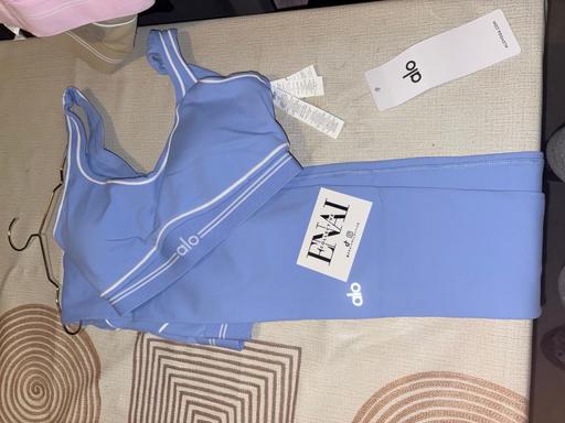 Buy & Sell Barking Barking and Dagenham - Photos for Alo yoga set