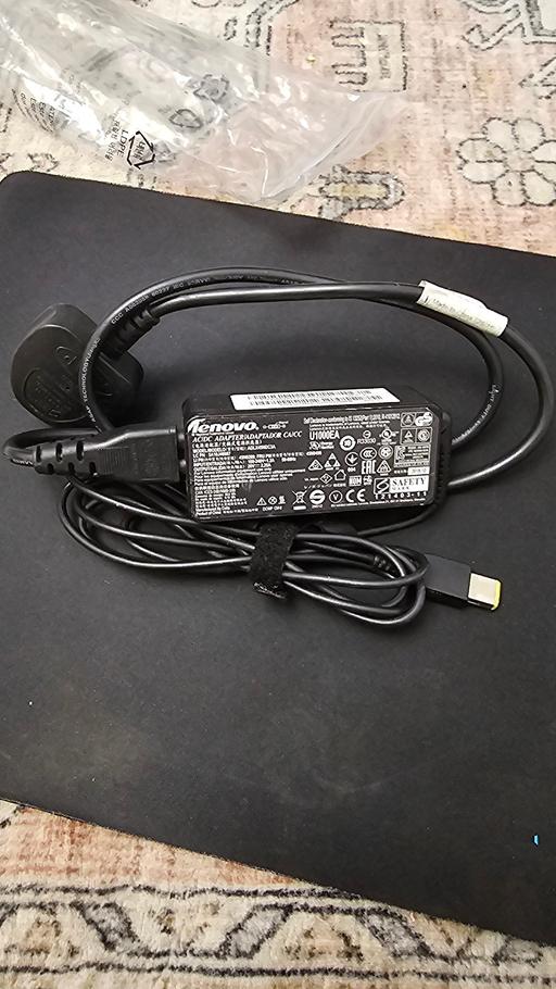 Buy & Sell Hammersmith West London - Photos for Genuine charger Laptop Lenovo