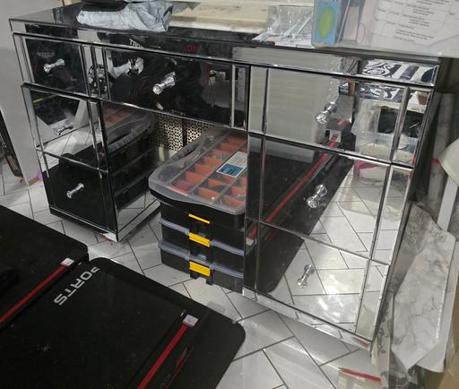 Buy & Sell Witham Braintree - Photos for Mirrored Dressing table