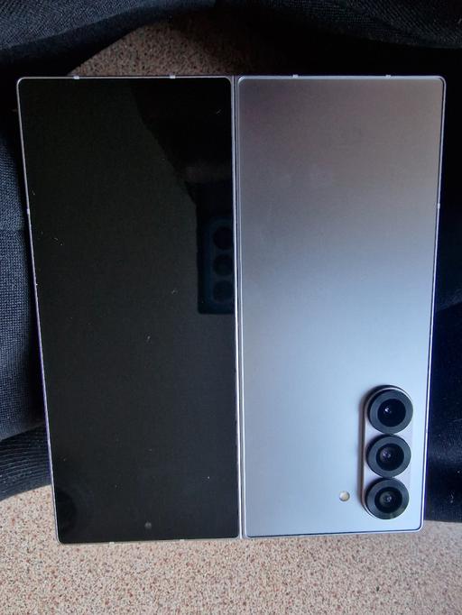 Buy & Sell Bracebridge Lincoln - Photos for samsung galaxy z fold 6