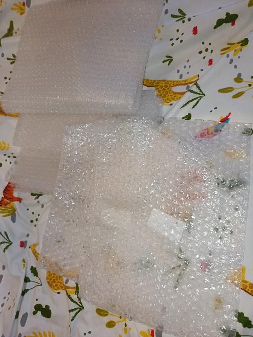 Buy & Sell Peckham South East London - Photos for bubble wrap sheets and envelopes x2