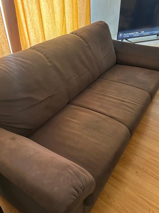 Buy & Sell Feltham Hounslow - Photos for 3 Seater Sofa