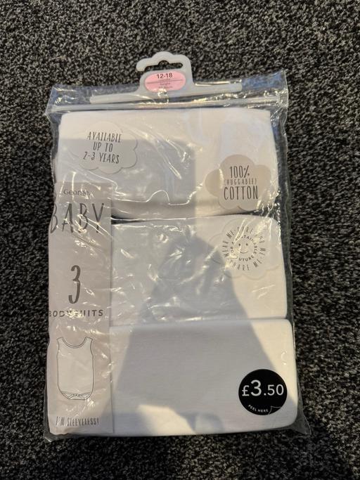 Buy & Sell New Eltham South East London - Photos for Brand new white baby vests 12-18 months