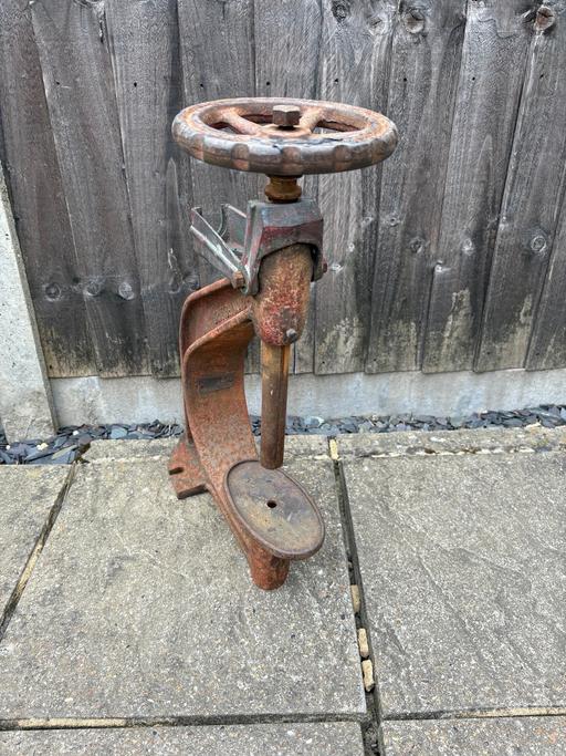 Buy & Sell East Malling Tonbridge and Malling - Photos for Stenor clamp