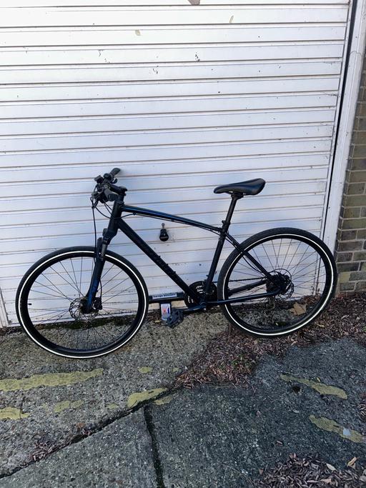 Buy & Sell South Hackney East London - Photos for Specialized hybrid bike
