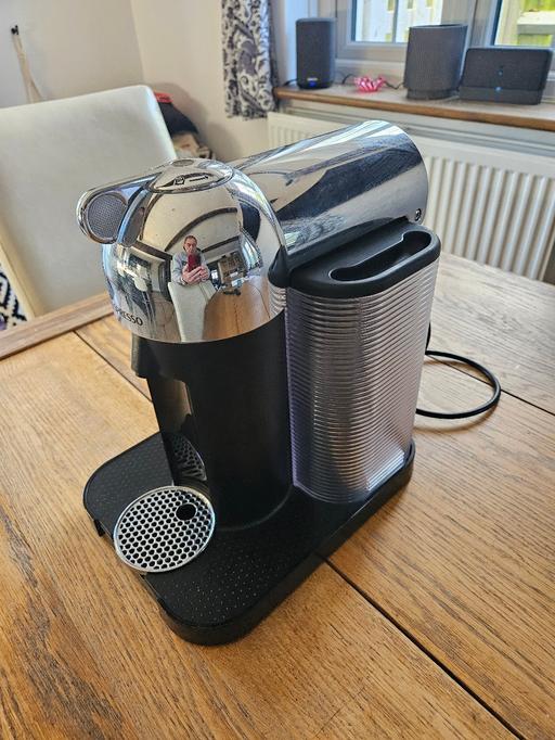 Buy & Sell Derry Downs South East London - Photos for Nespresso Vertuo Evoluo Chrome