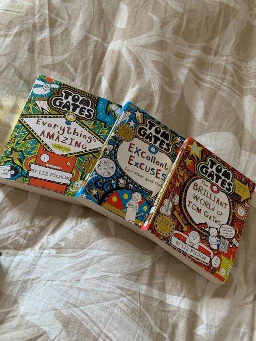 Buy & Sell Stockland Green Birmingham - Photos for Tom gates book set of 3