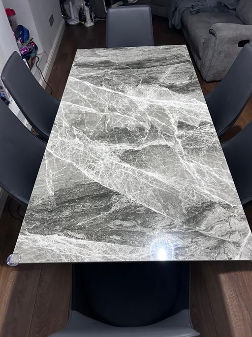 Buy & Sell Ellesmere Port Cheshire West and Chester - Photos for Marble extendable dining table sits 6-8