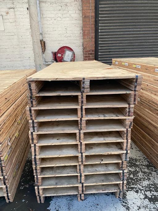 Buy & Sell Fallings Park Wolverhampton - Photos for Oversize Pallets for sale