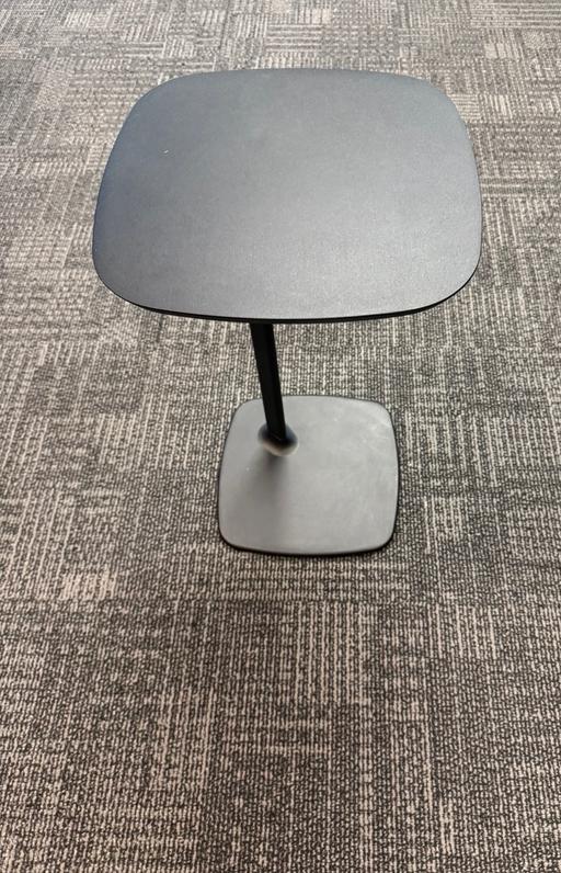 Buy & Sell Shooter`s Hill South East London - Photos for Small metal side table