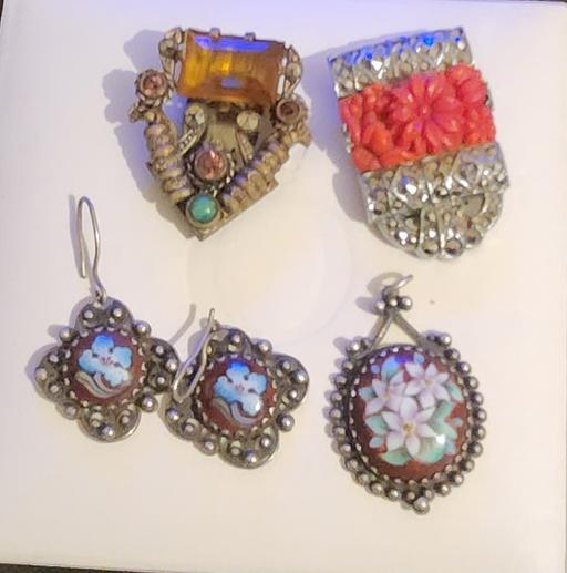 Buy & Sell White City West London - Photos for Vintage Jewellery Lot – Brooches & Earrings