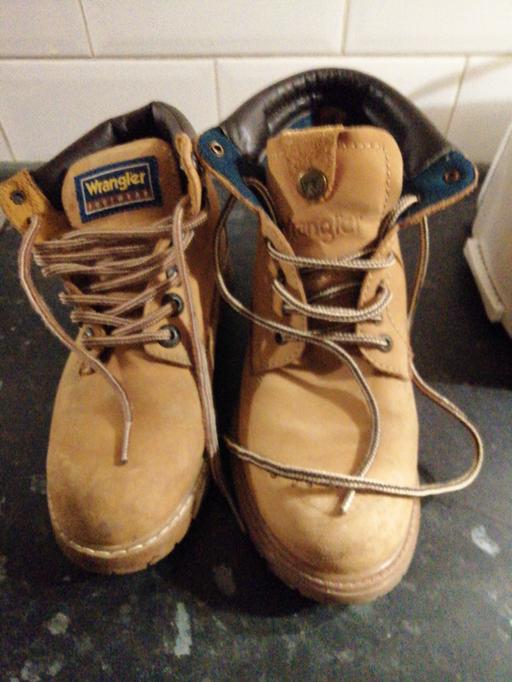 Buy & Sell Wednesfield Wolverhampton - Photos for Boots size *6*