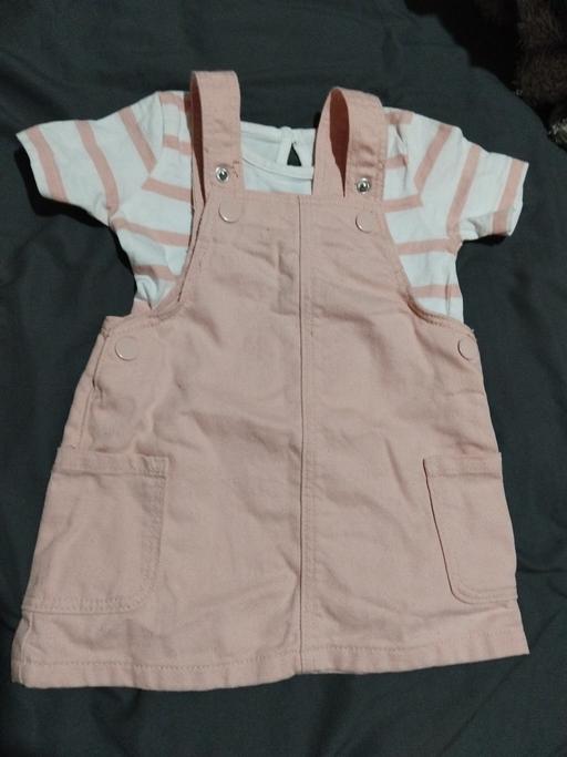 Buy & Sell Southwark Central London - Photos for baby girl pink dress and t-shirt