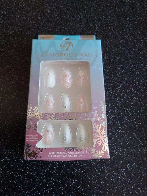 Buy & Sell Woodthorpe Charnwood - Photos for W7 glamorous nails snow ballin'