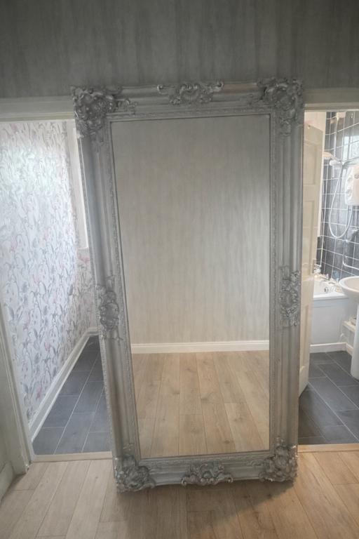 Buy & Sell Ladybarn Manchester - Photos for Extra large floor standing mirror