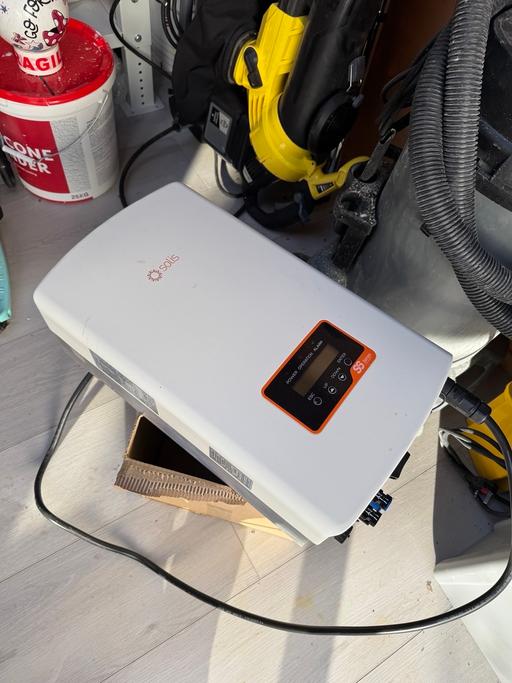 Buy & Sell Eastcote Hillingdon - Photos for Solis inverter s6 4kw solar
