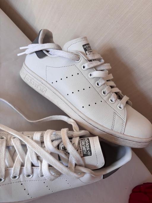 Buy & Sell Yeadon Leeds - Photos for Adidas Stan smith ladies size 5.5
