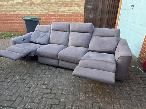 Buy & Sell Loughton Epping Forest - Photos for Recliner 4-Seater Sofa Chair