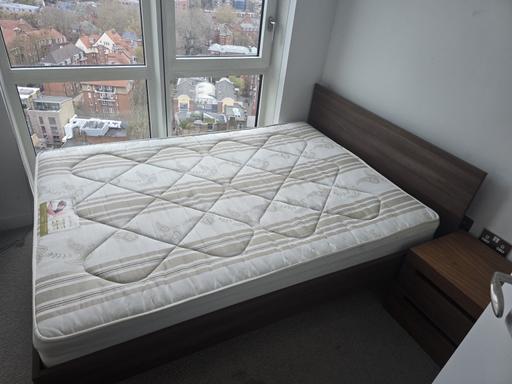 Buy & Sell Shoreditch North London - Photos for Bed with frame and mattress included