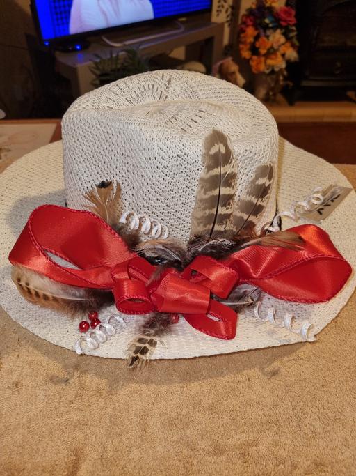 Buy & Sell Biggleswade Central Bedfordshire - Photos for ladies hats