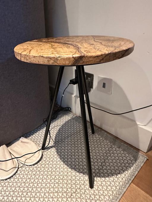 Buy & Sell Sloane Square Central London - Photos for 2x Side tables