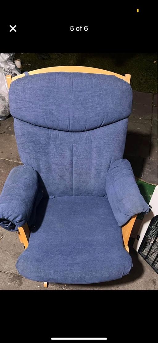 Buy & Sell Southall Ealing - Photos for Dutailer- Rocking Chair
