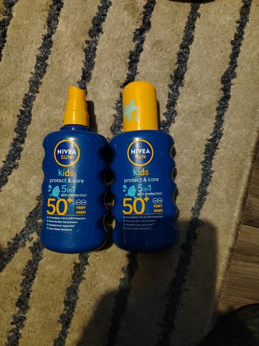 Buy & Sell Oldbury Sandwell - Photos for nivea spf 50 kids spray lotion